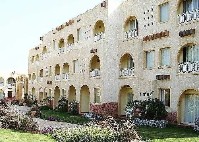 Gardenia Plaza And 4*